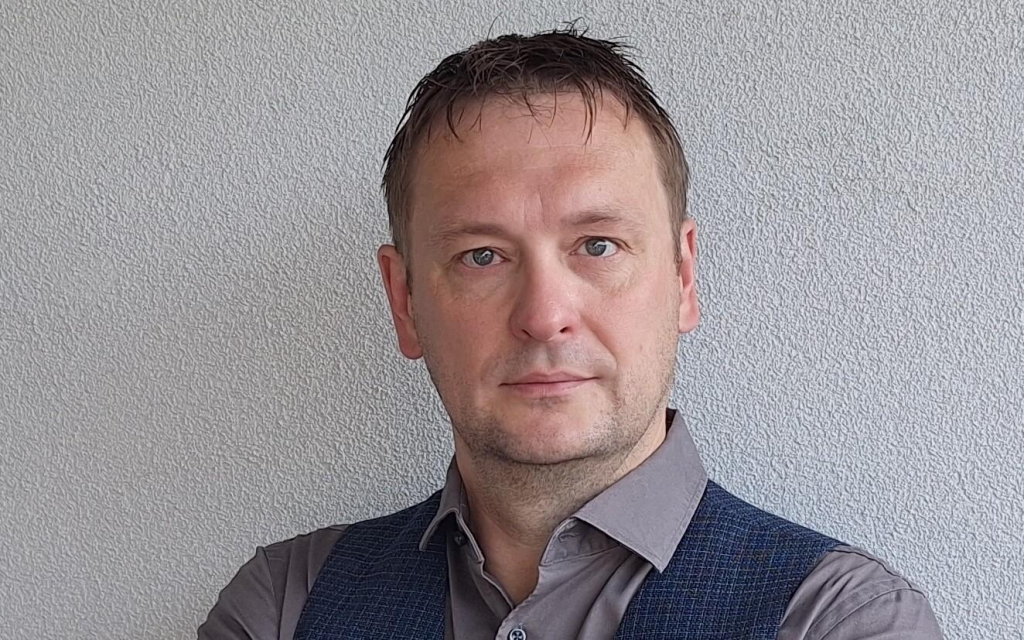 robert lippin.jpg